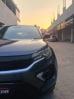 
										TATA NEXON XM full									