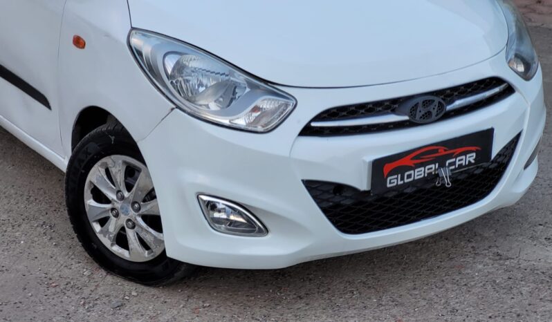 
								HYUNDAI I10 MAGNA full									
