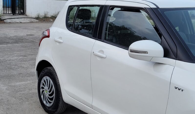 
								SUZUKI SWIFT VXI full									