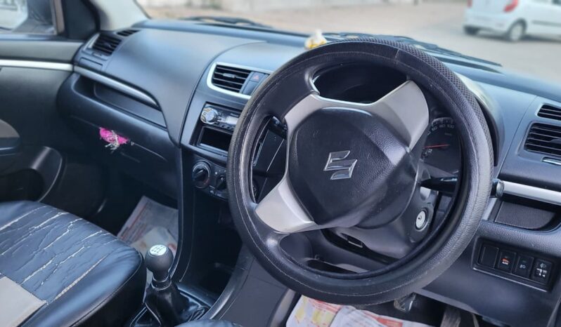 
								SUZUKI SWIFT VXI full									