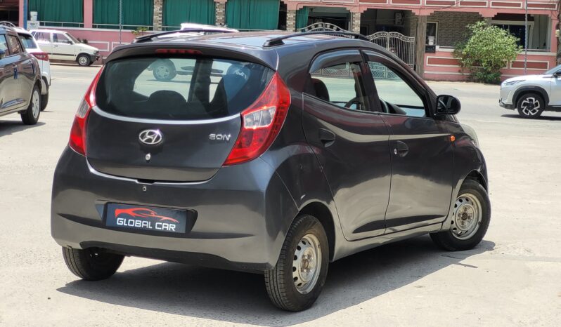 
								HYUNDAI EON ERA full									