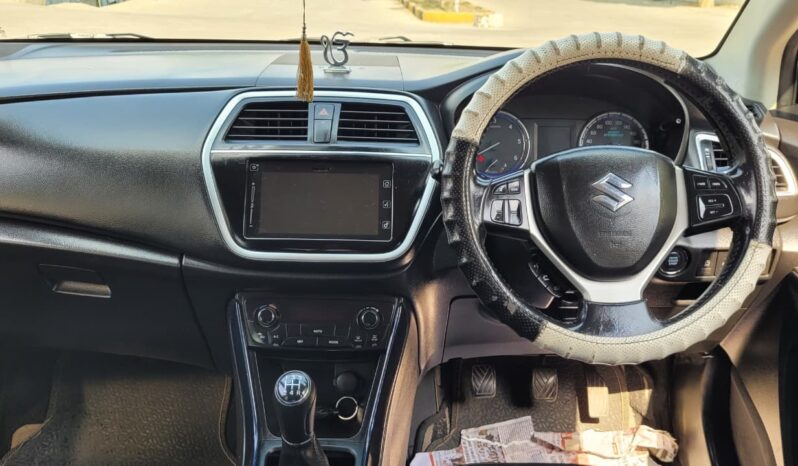 
								SUZUKI S-CROSS ALPHA full									