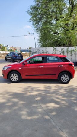 
										HYUNDAI I20 MAGNA full									