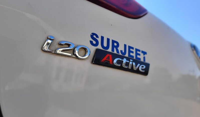 
								HYUNDAI I20 ACTIVE S full									