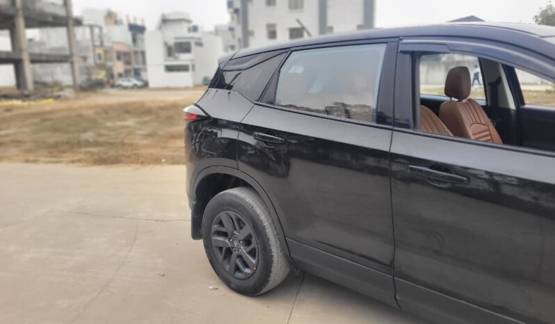 
								TATA HARRIER XT+ 2.0L KRYOTEC full									