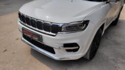 
										JEEP MEREDIAN LIMITED OAT 4*4 full									