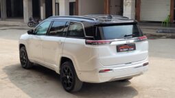 
										JEEP MEREDIAN LIMITED OAT 4*4 full									