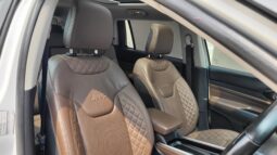 
										JEEP MEREDIAN LIMITED OAT 4*4 full									
