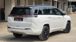 
										JEEP MEREDIAN LIMITED OAT 4*4 full									