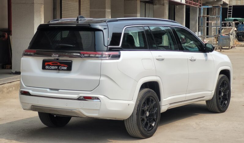 
								JEEP MEREDIAN LIMITED OAT 4*4 full									