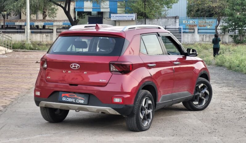 
								HYUNDAI VENUE SX (O) AUTOMATIC full									