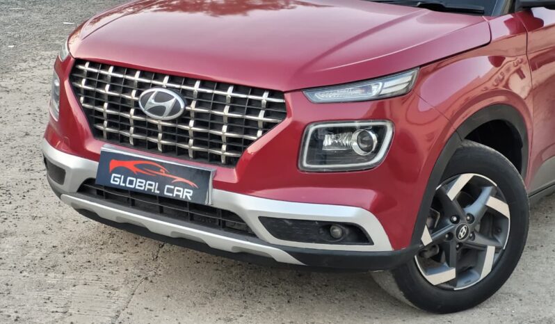 
								HYUNDAI VENUE SX (O) AUTOMATIC full									