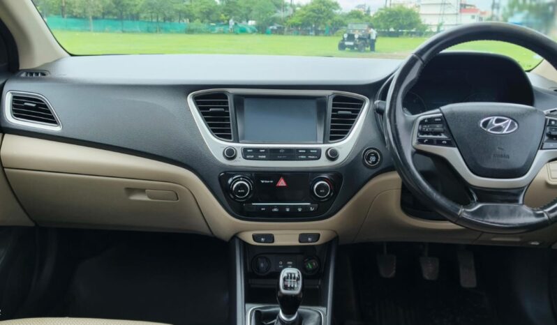 
								HYUNDAI VERNA SX (O) full									