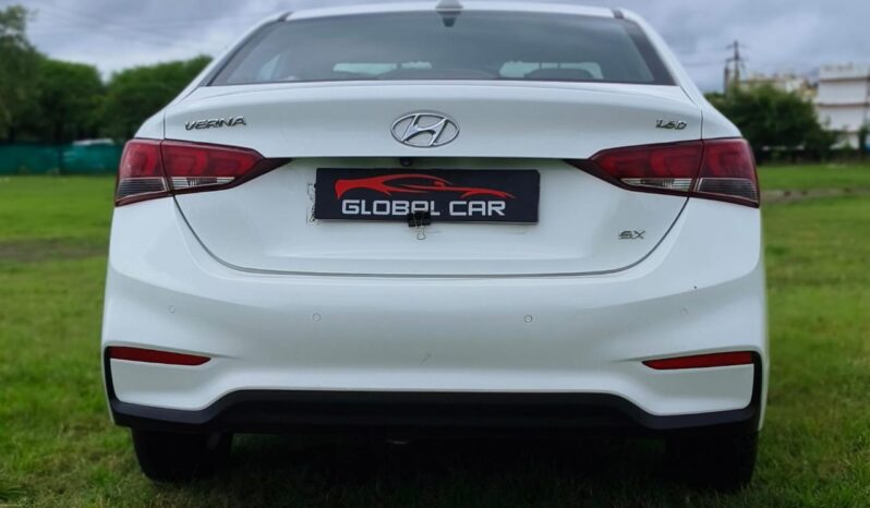 
								HYUNDAI VERNA SX (O) full									