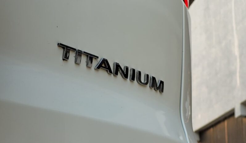 
								FORD ECOSPORT TITANIUM full									