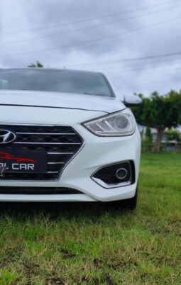 
										HYUNDAI VERNA SX (O) full									