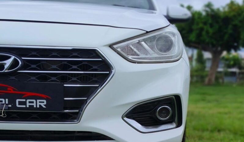 
								HYUNDAI VERNA SX (O) full									
