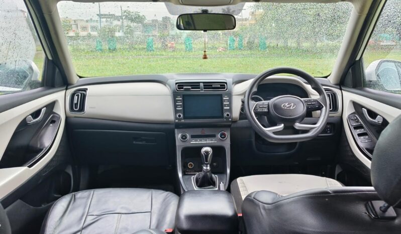 
								HYUNDAI CRETA 1.5 MT BS6 full									
