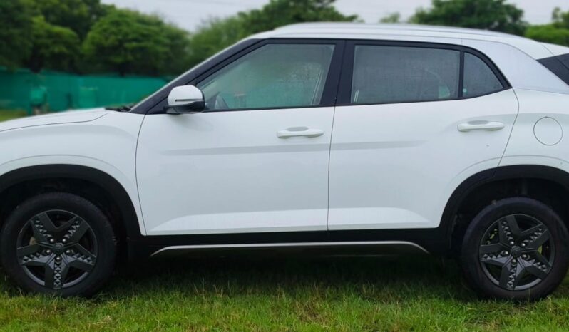 
								HYUNDAI CRETA 1.5 MT BS6 full									
