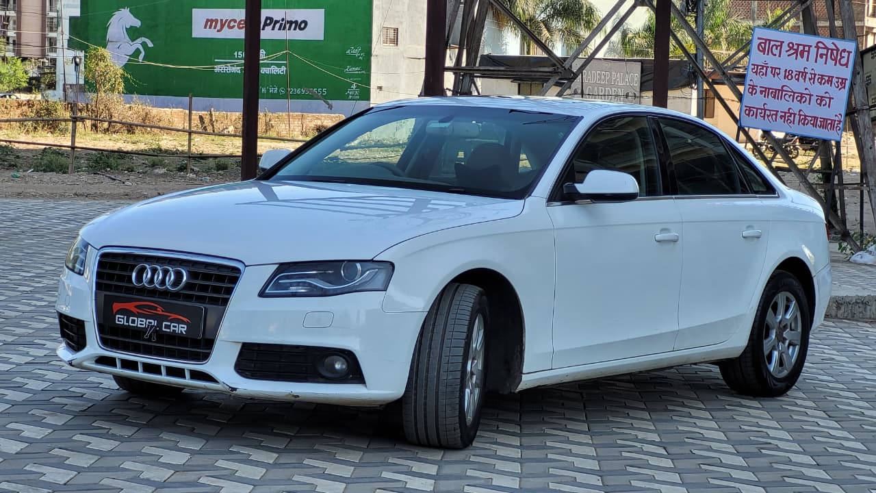 AUDI AG A4 2.0 TDI