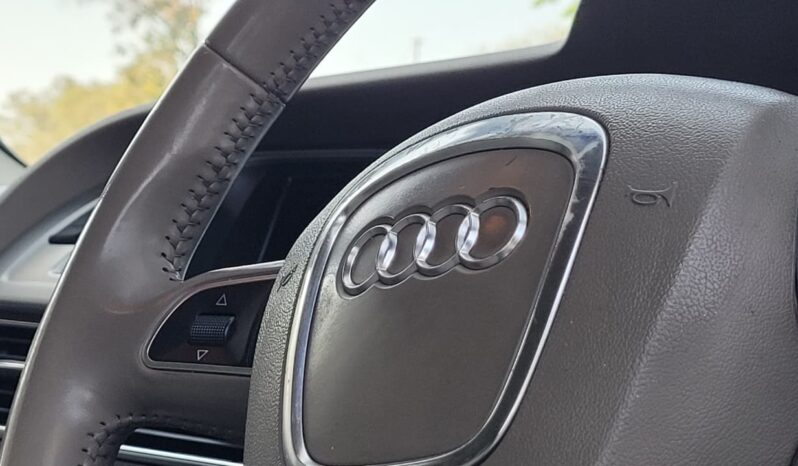 
								AUDI AG A4 2.0 TDI full									