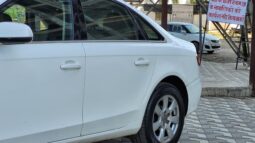 
										AUDI AG A4 2.0 TDI full									