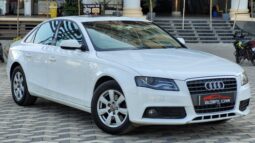 
										AUDI AG A4 2.0 TDI full									