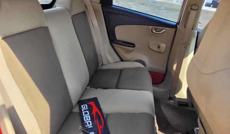 
								HONDA BRIO 1.2 VX full									