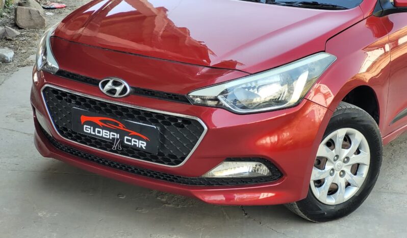 
								HYUNDAI I20 SPORTZ full									