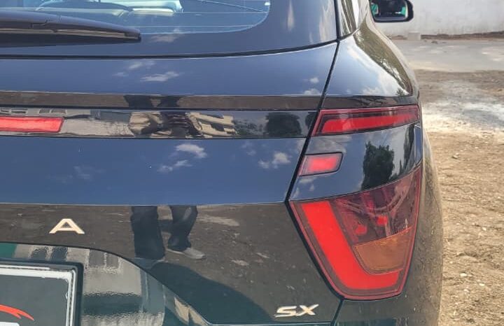 
								HYUNDAI CRETA SX EXT full									