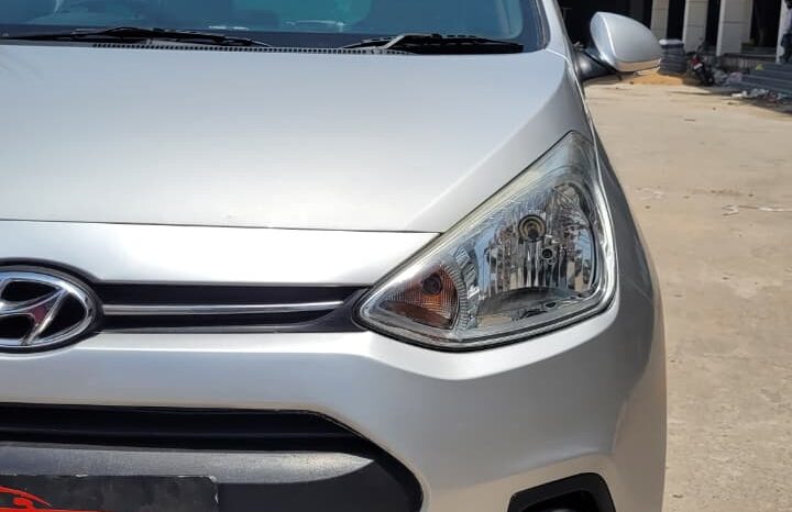 
								HYUNDAI I10 GRAND AMT full									
