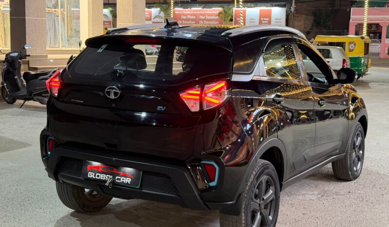 
								TATA NEXON EV XZ+ DK full									
