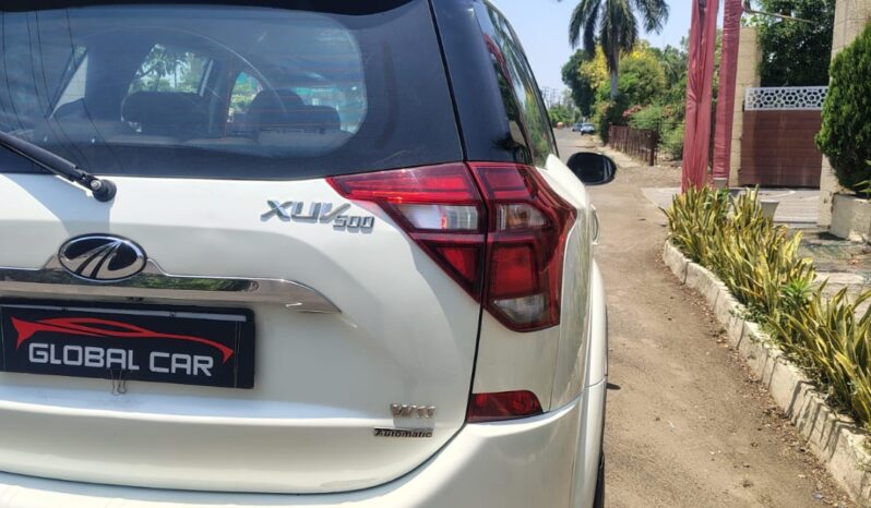 
								MAHINDRA XUV 500 W11 AT full									